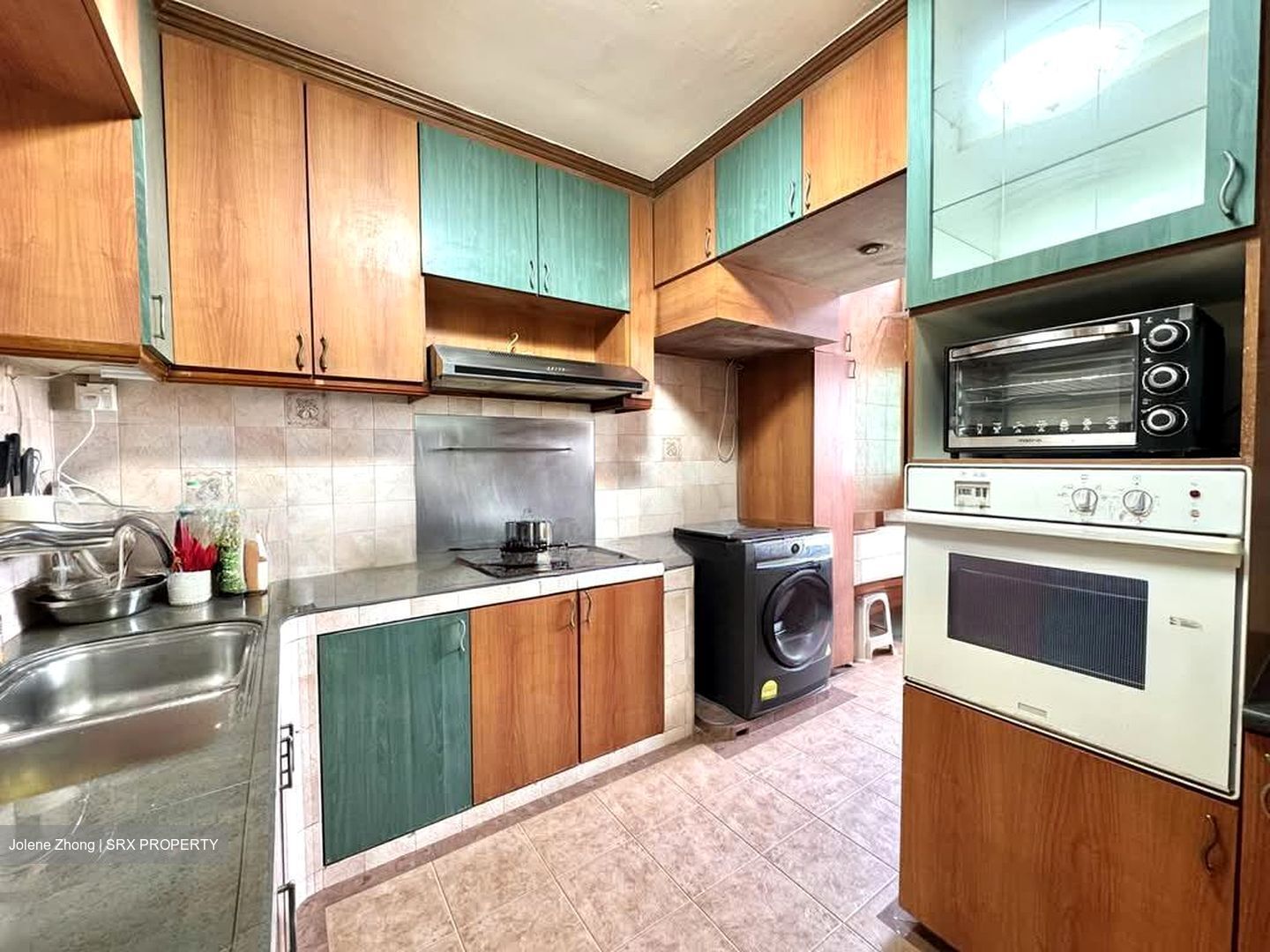 Blk 577 Hougang Avenue 4 (Hougang), HDB Executive #584545951